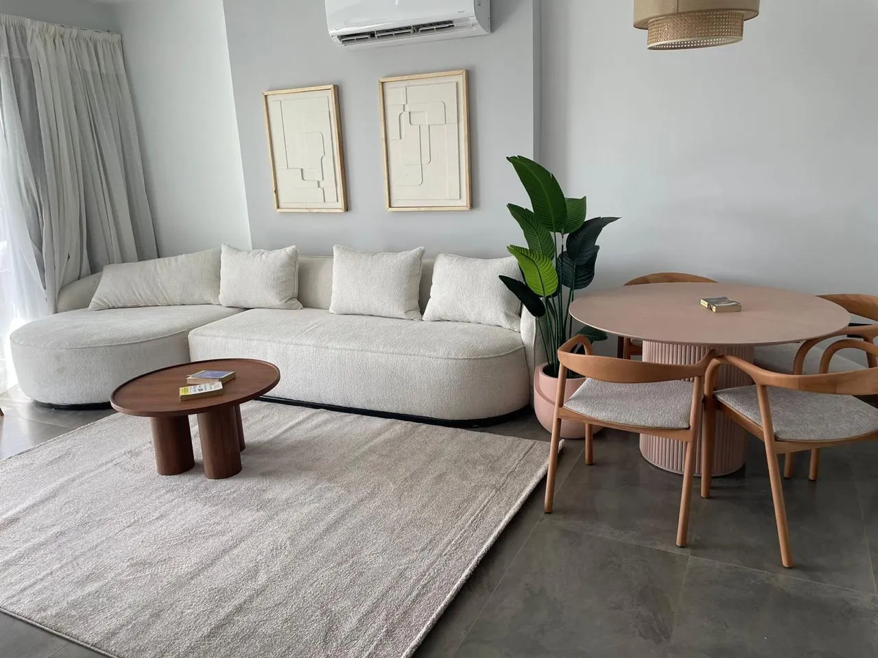 Furnished Modern Apartment For Rent Lake View