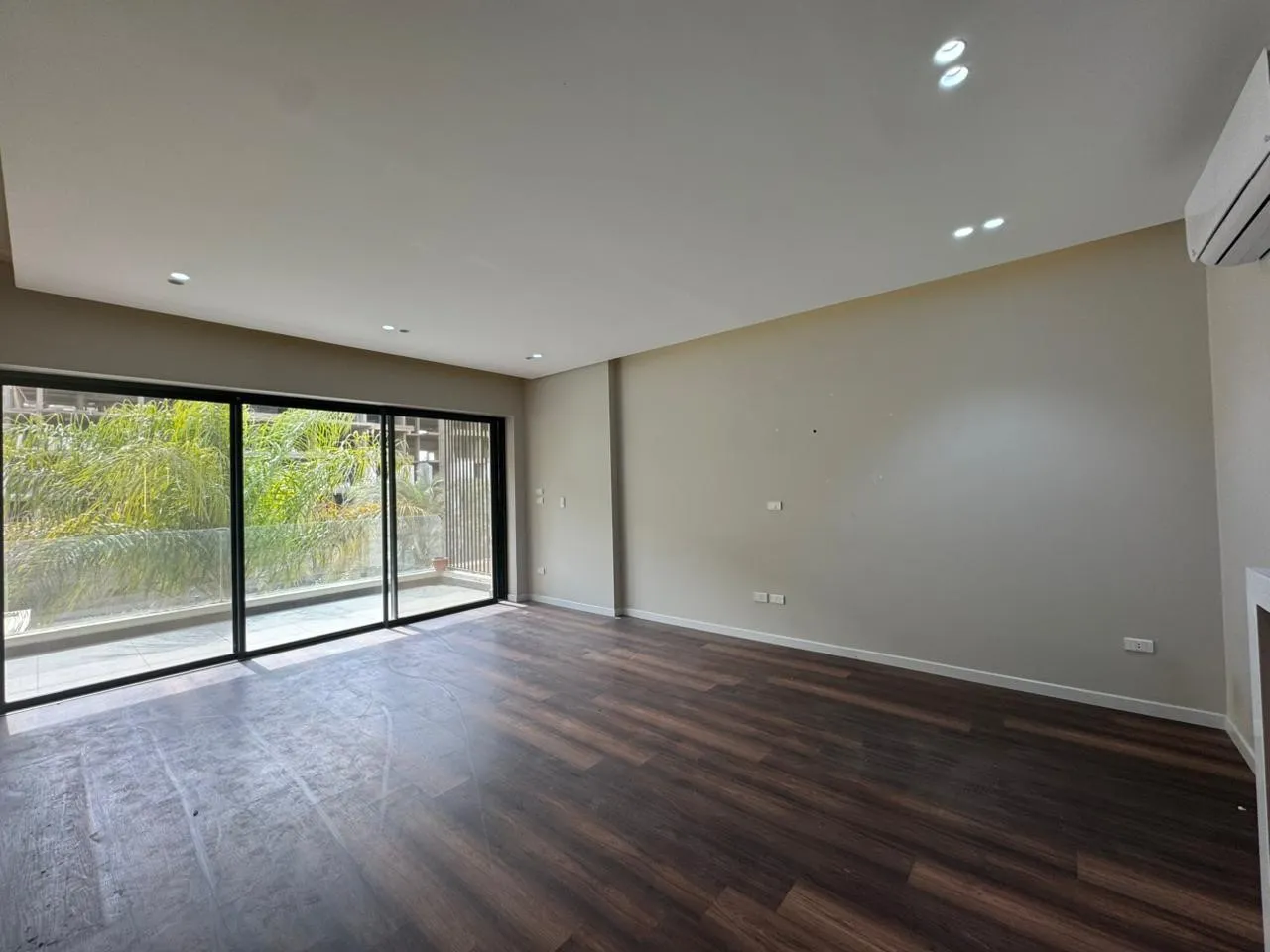 144 sqm Apartment for Monthly Rent in ليك القاهرة الجديدة | 2 Beds | URE