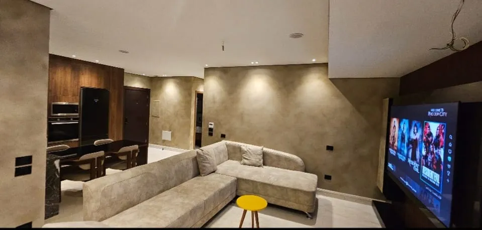 Furnished Apartment with Garden For Rent Lake View