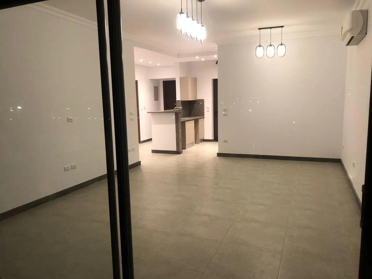 Apartment 2BR  For Sale in Compound Lake View