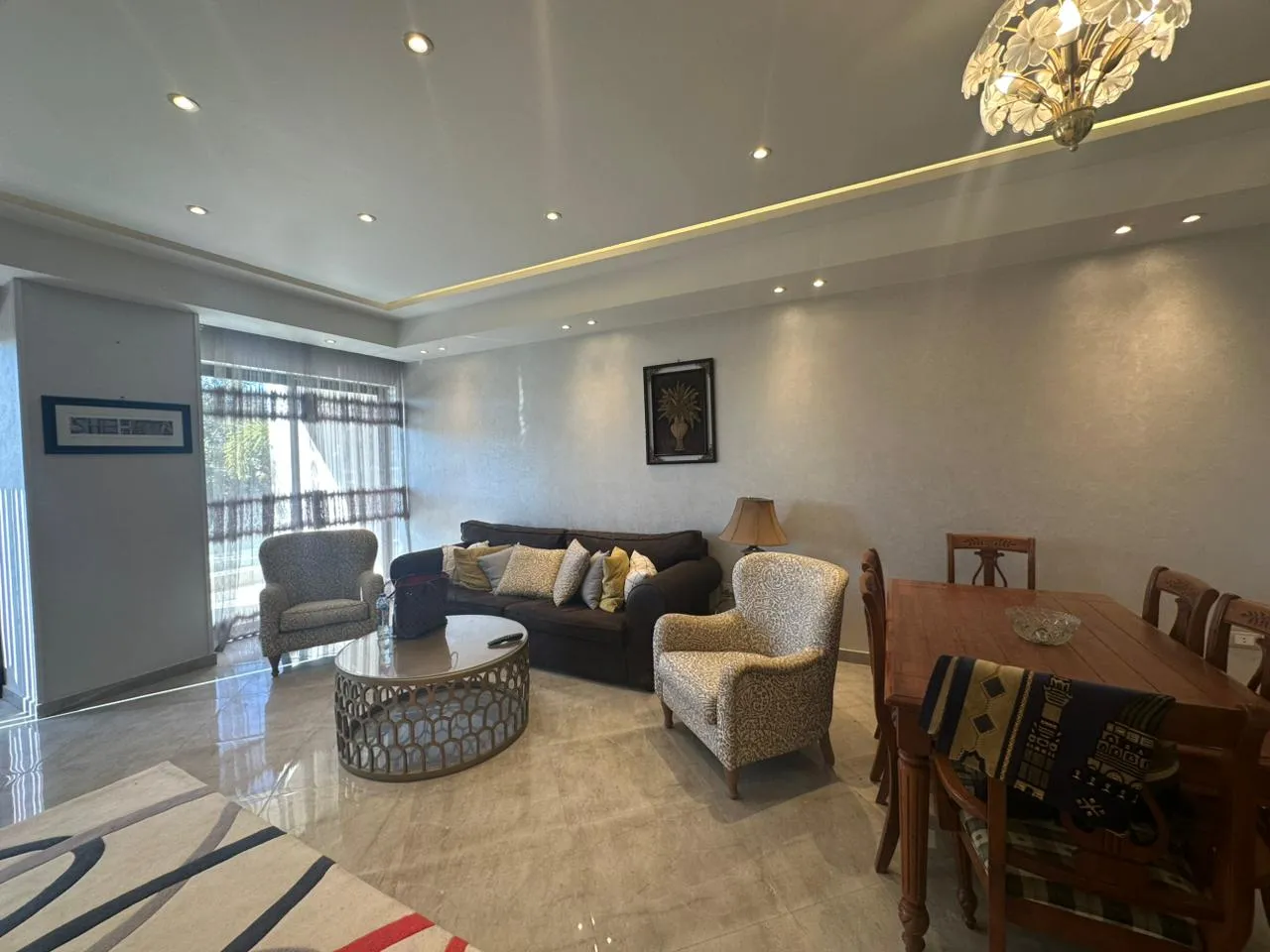 Modern Furnished Apartment For Rent in Lake View