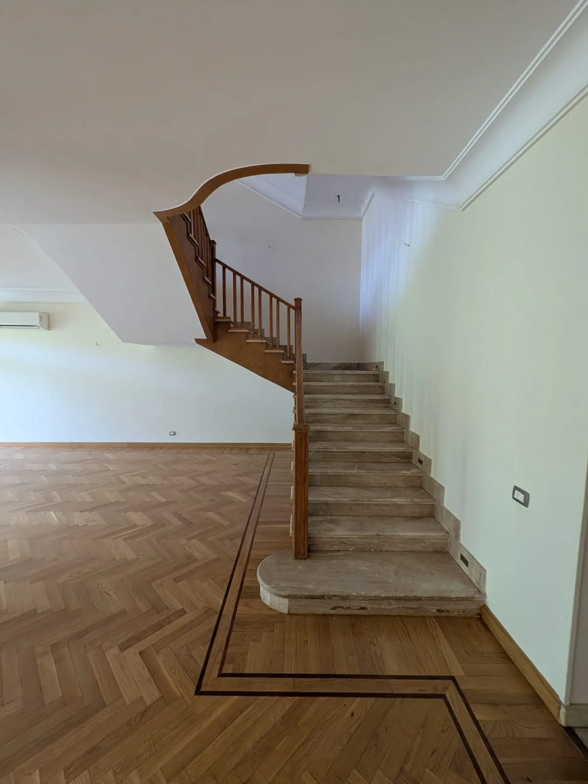 366 sqm Twin House for Sale in لي رواه New Cairo | 3 Beds | URE