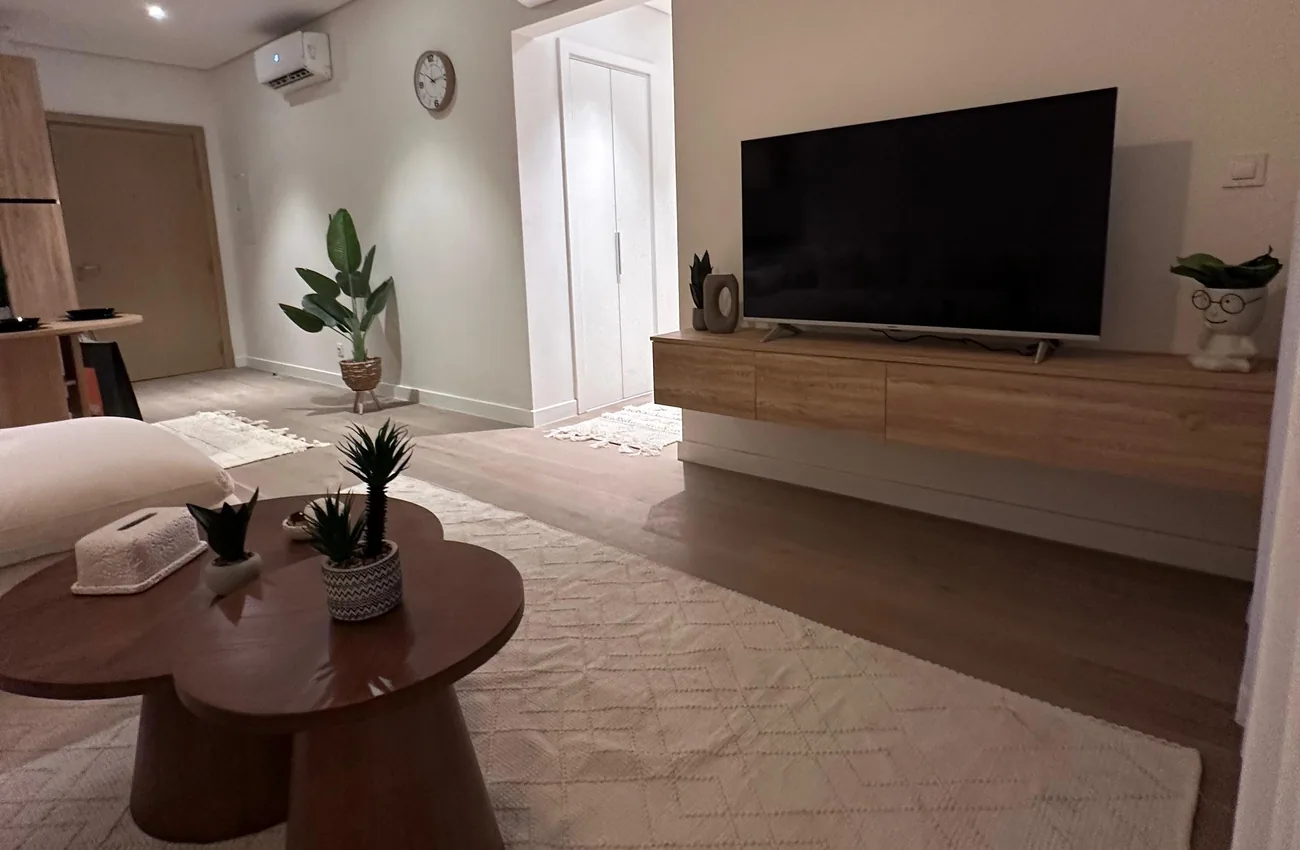 Apartment for rent in Mivida fully furnished 150 sqm