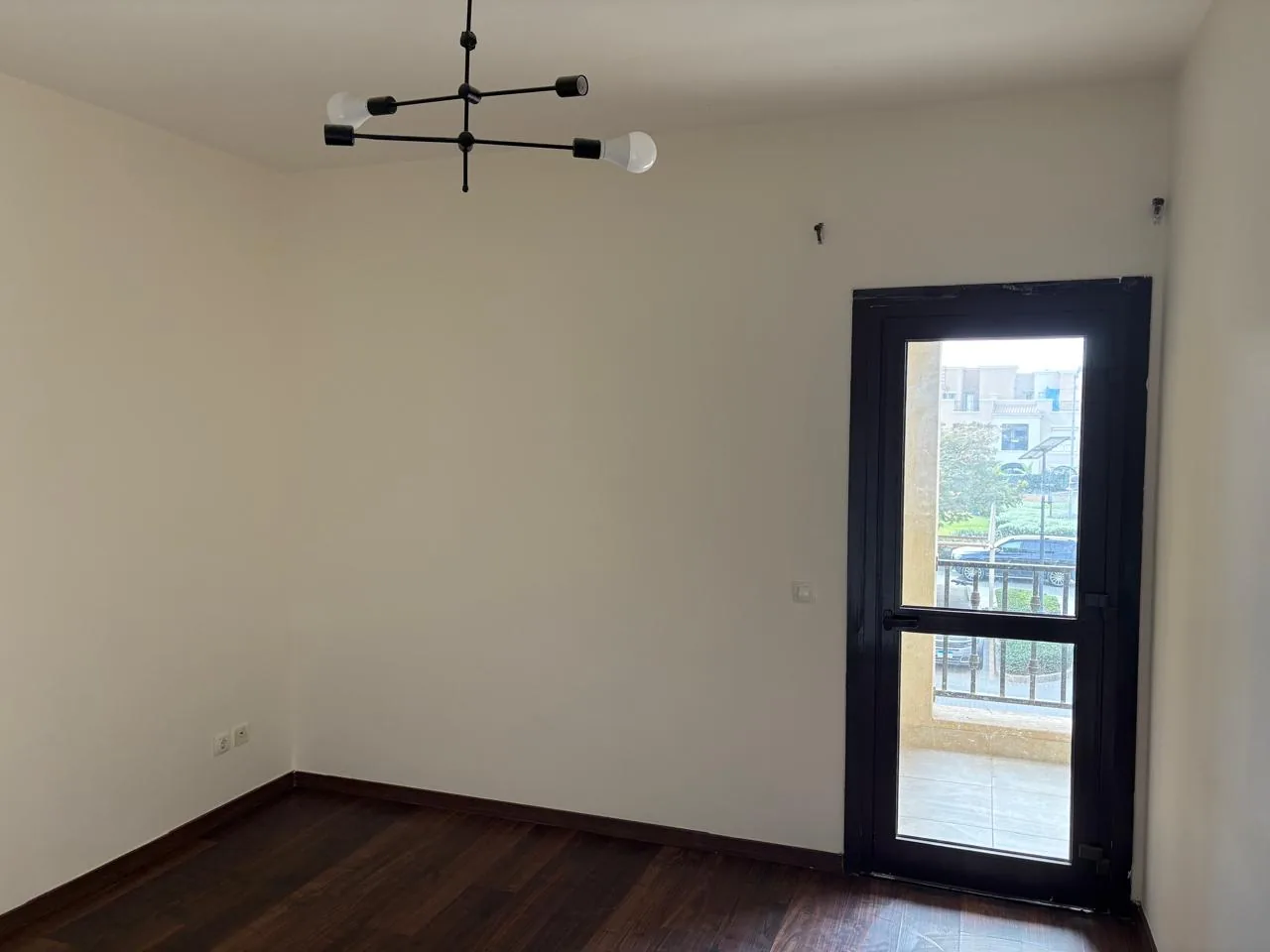 Best price 3 beds apartment rent in Mivida