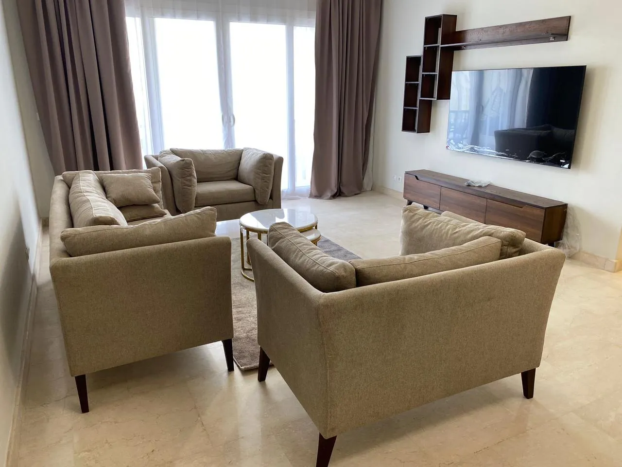 Furnished 3 Br Apartment in Mivida Avenues