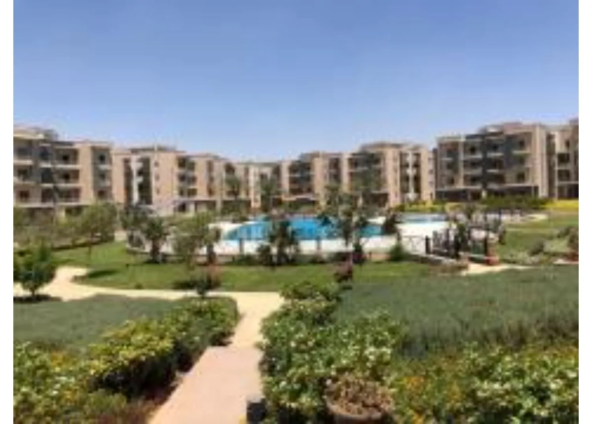 Apartment for rent in Galleria moon valley