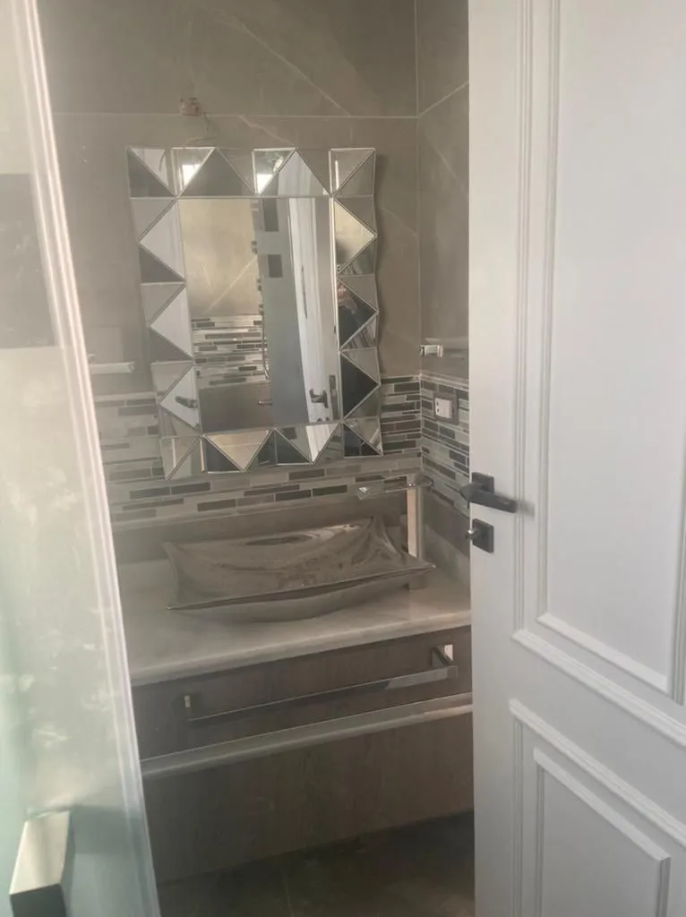 Semi furnished apartment 4rent in Mountain view HP