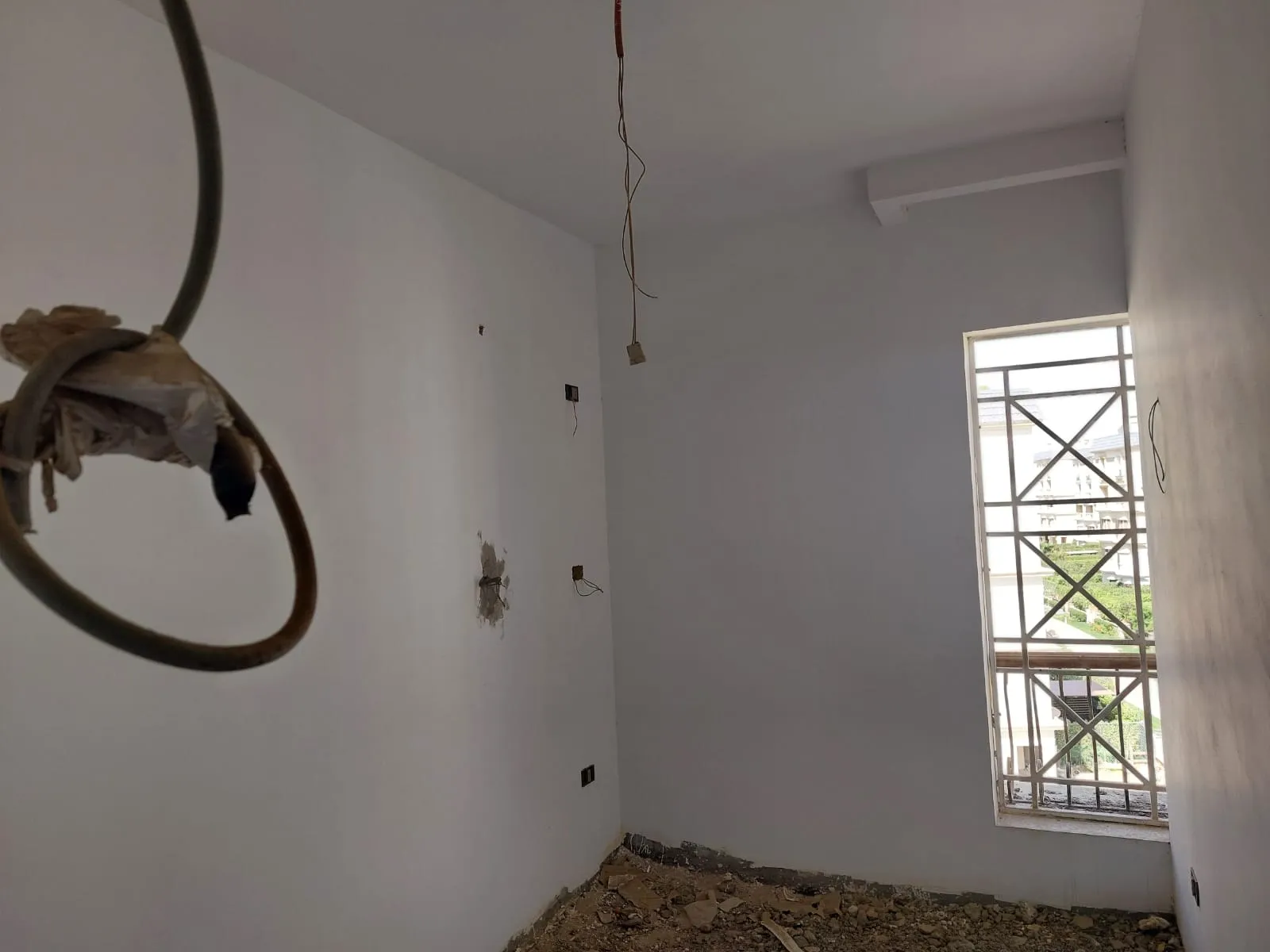 166 sqm Penthouse in Mountain View Hyde Park New Cairo | 2 Beds | Private Roof