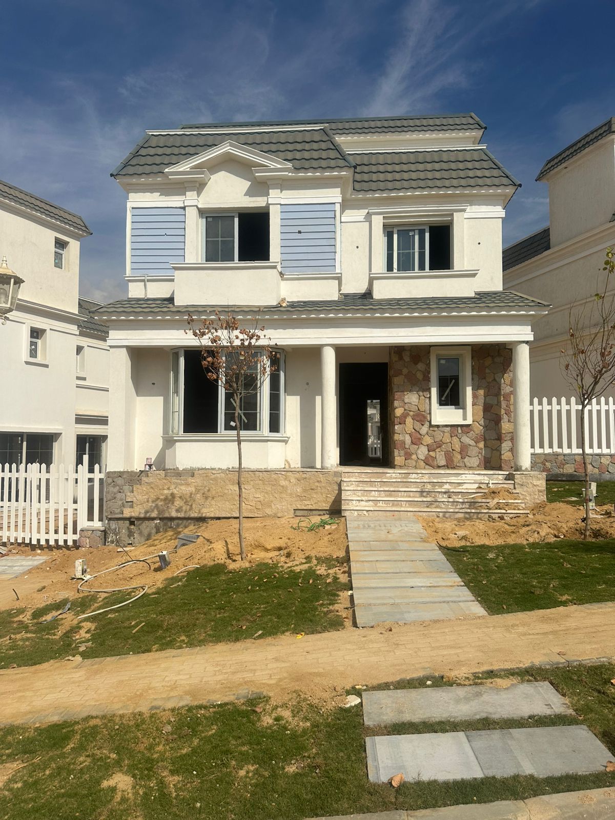 Prime Stand Alone for sale In Mountain View I City