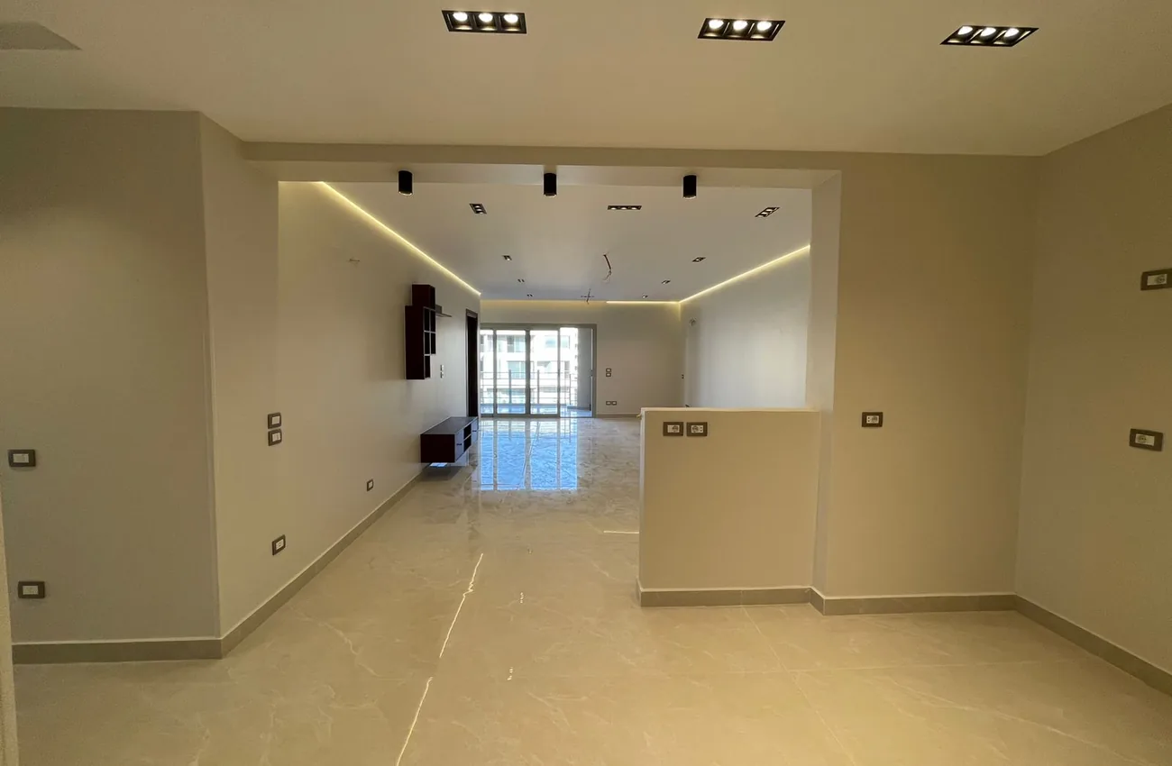 165 sqm Apartment for Monthly Rent in بالم هيلز القاهرة الجديدة New Cairo | 3 Beds | Best Deal