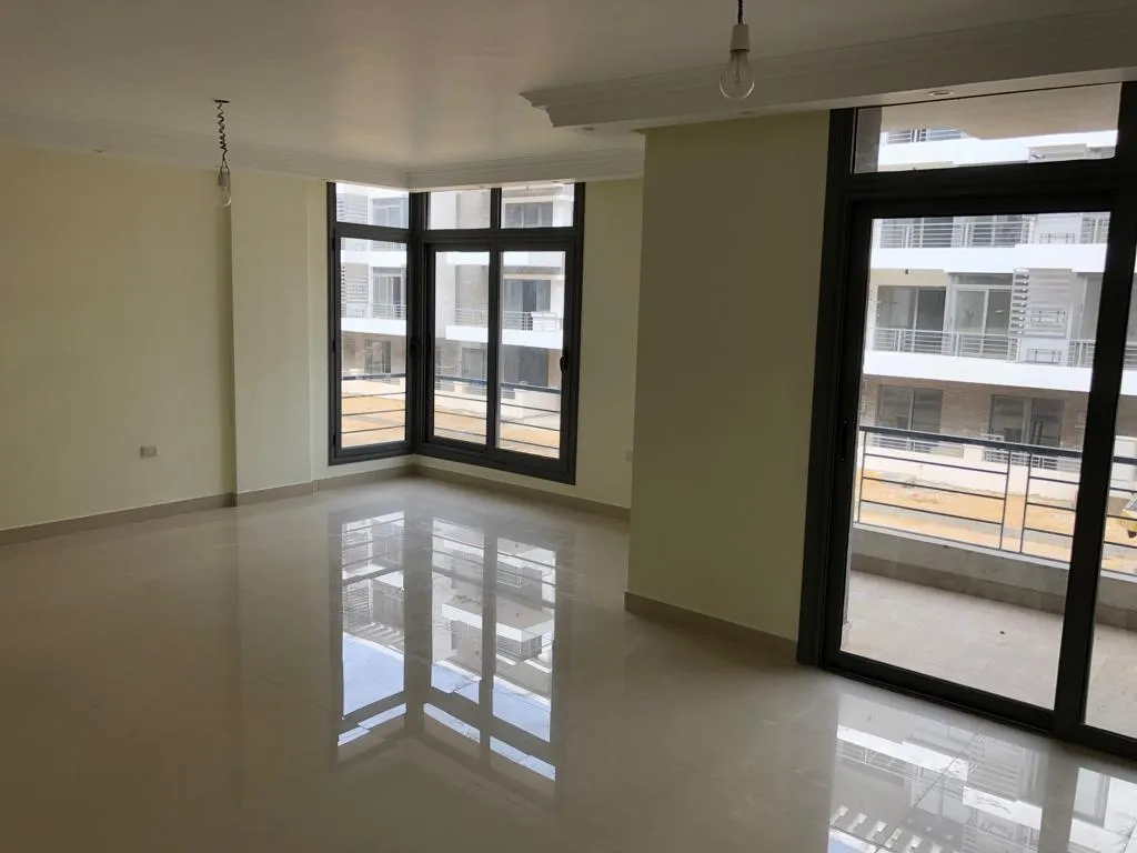 Luxury apartment for rent in Taj City Compound