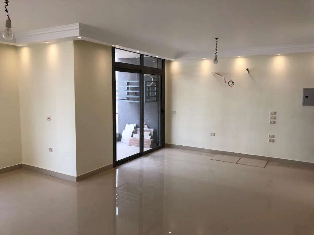 Luxury apartment for rent in Taj City Compound