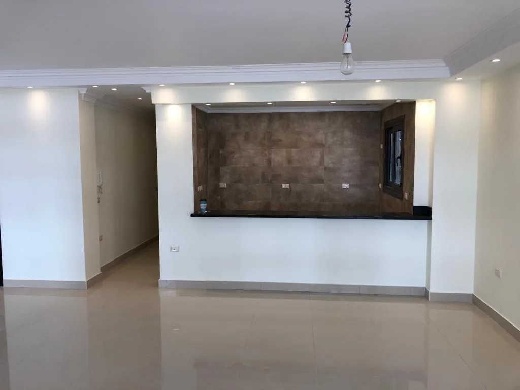 Luxury apartment for rent in Taj City Compound