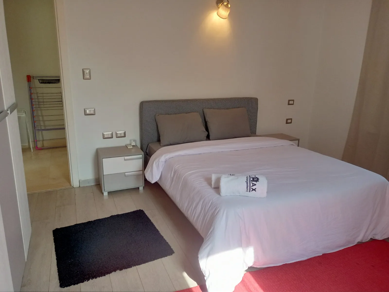 Studio for sale in village gate with furniture