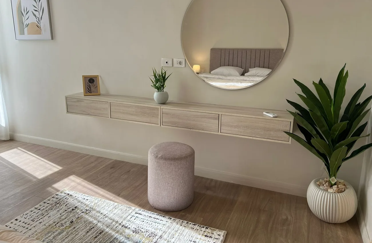 Furnished Apartment 2BR For Rent in Villette
