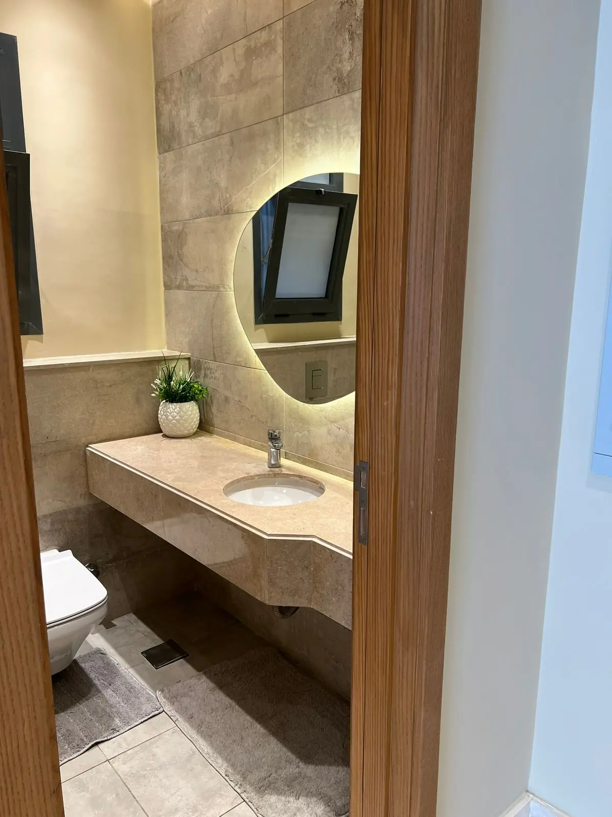 Furnished Apartment 2BR For Rent in Villette