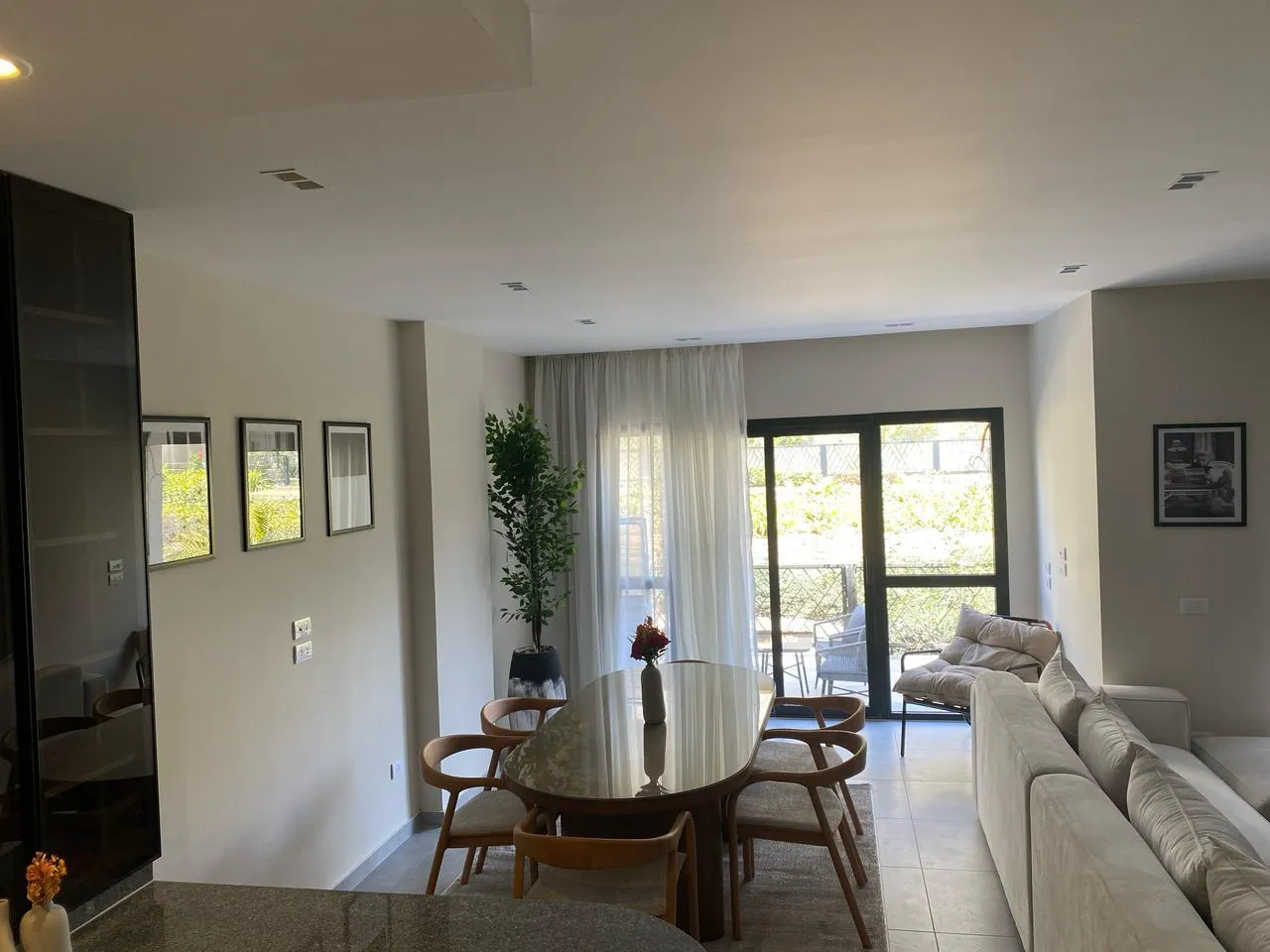 Modern Furnished Apartment For Rent in Villette