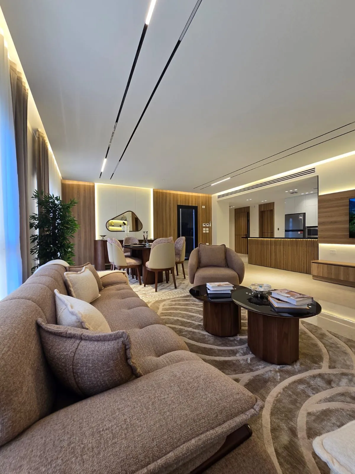Luxury 3BR Apartment For Rent in Villette