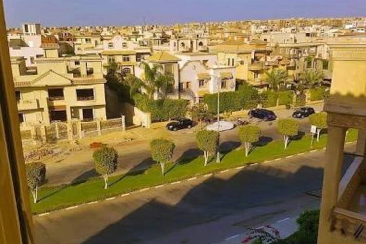 الحي الثامن مدينة الشيخ زايد