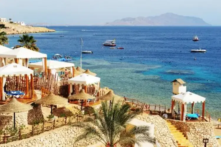 شاطئ شاركس باي