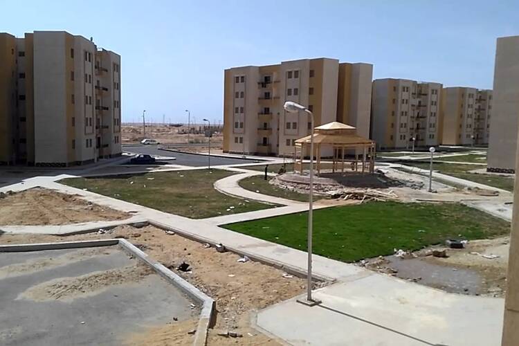 شقق في العاشر من رمضان