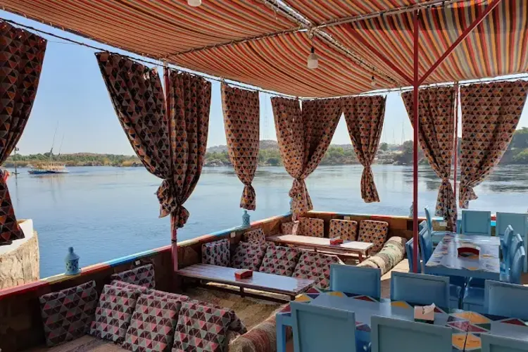 فندق أوبال أسوان