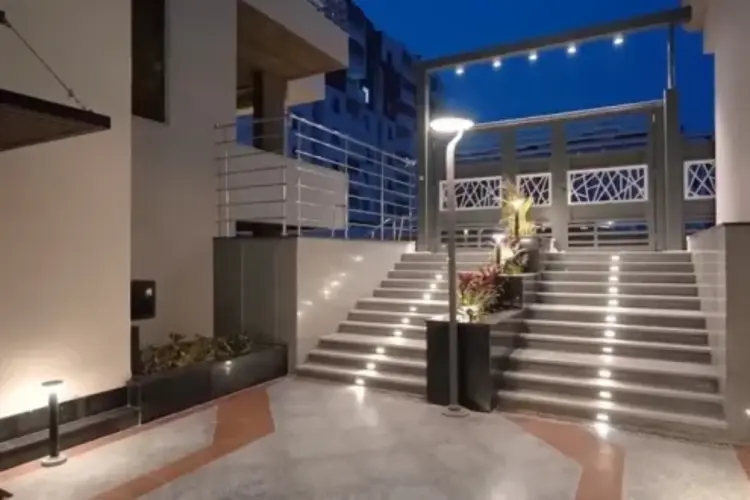 كمبوند أوريانا