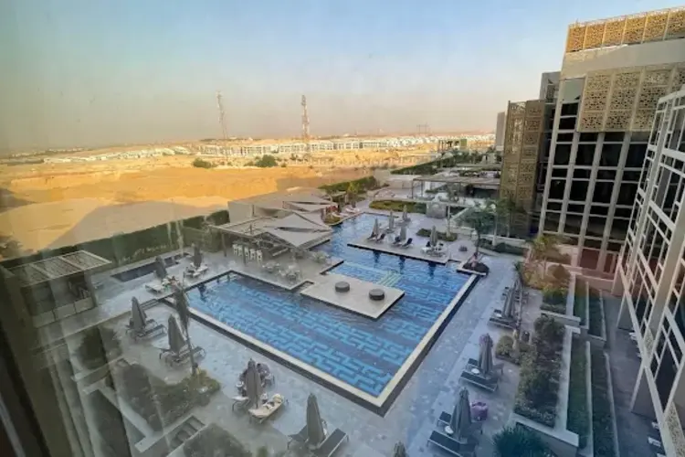 كمبوند بيراميدز هايتس