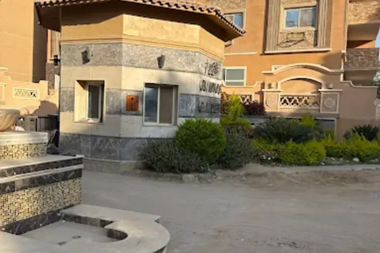 كمبوند جلاديوس جاردن