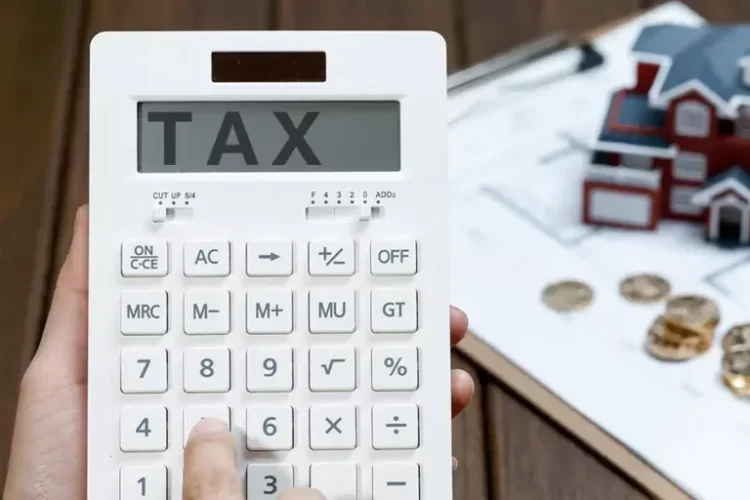 كيفية تقدير القيمة الإيجارية المتخذة أساسا لحساب الضريبة العقارية