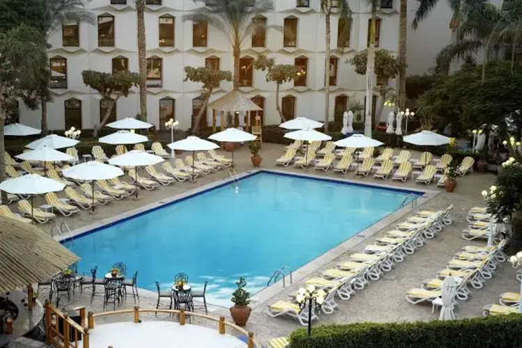 لوباساج القاهرة